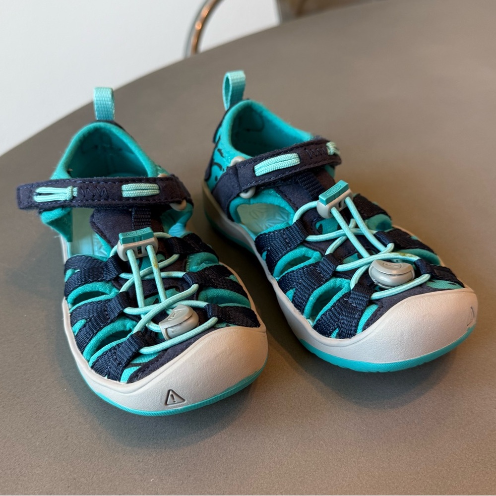 KEEN Sandals